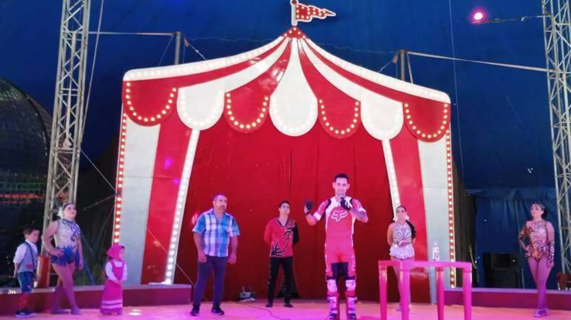 Barnus Circus de los hermanos Ponce estará dos semanas más en Mazatlán